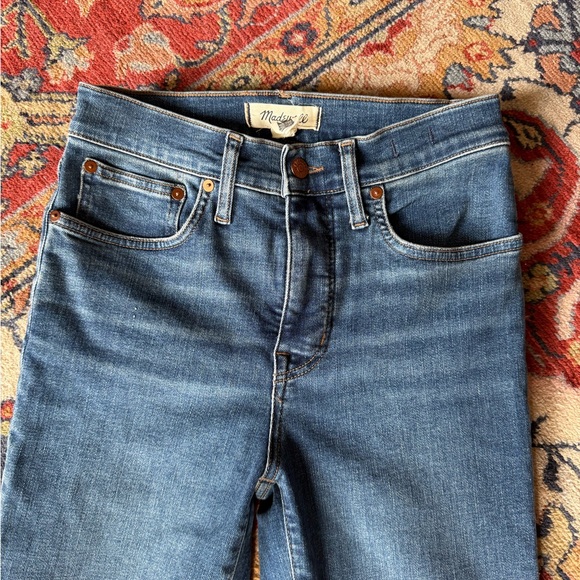 Madewell Mid-Rise Kick Out Jeans - Picture 2 of 8